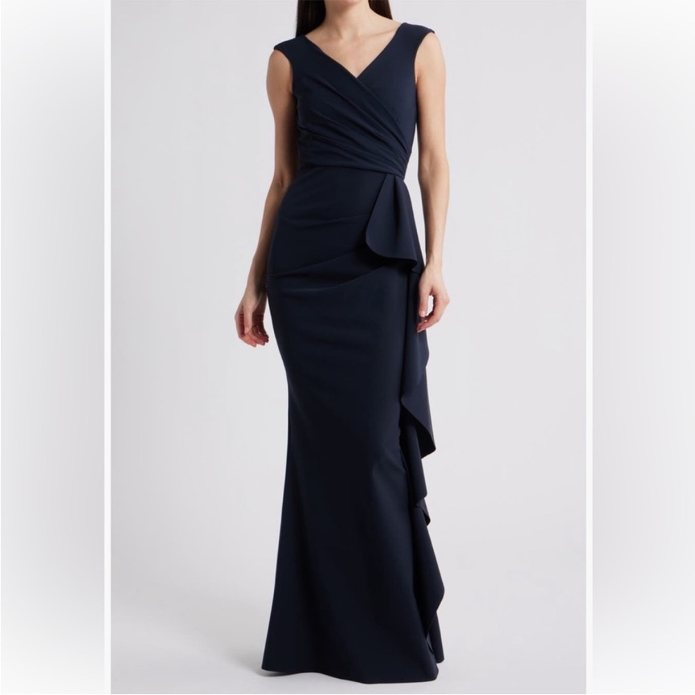 New Chiara Boni Sozen Cascade Ruffle Bandage Dress